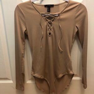💜2 FOR $10💜 NWOT Lace-Up Bodysuit Forever 21